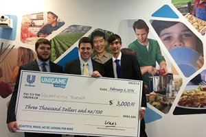 UNC Charlotte students with UniGame check 