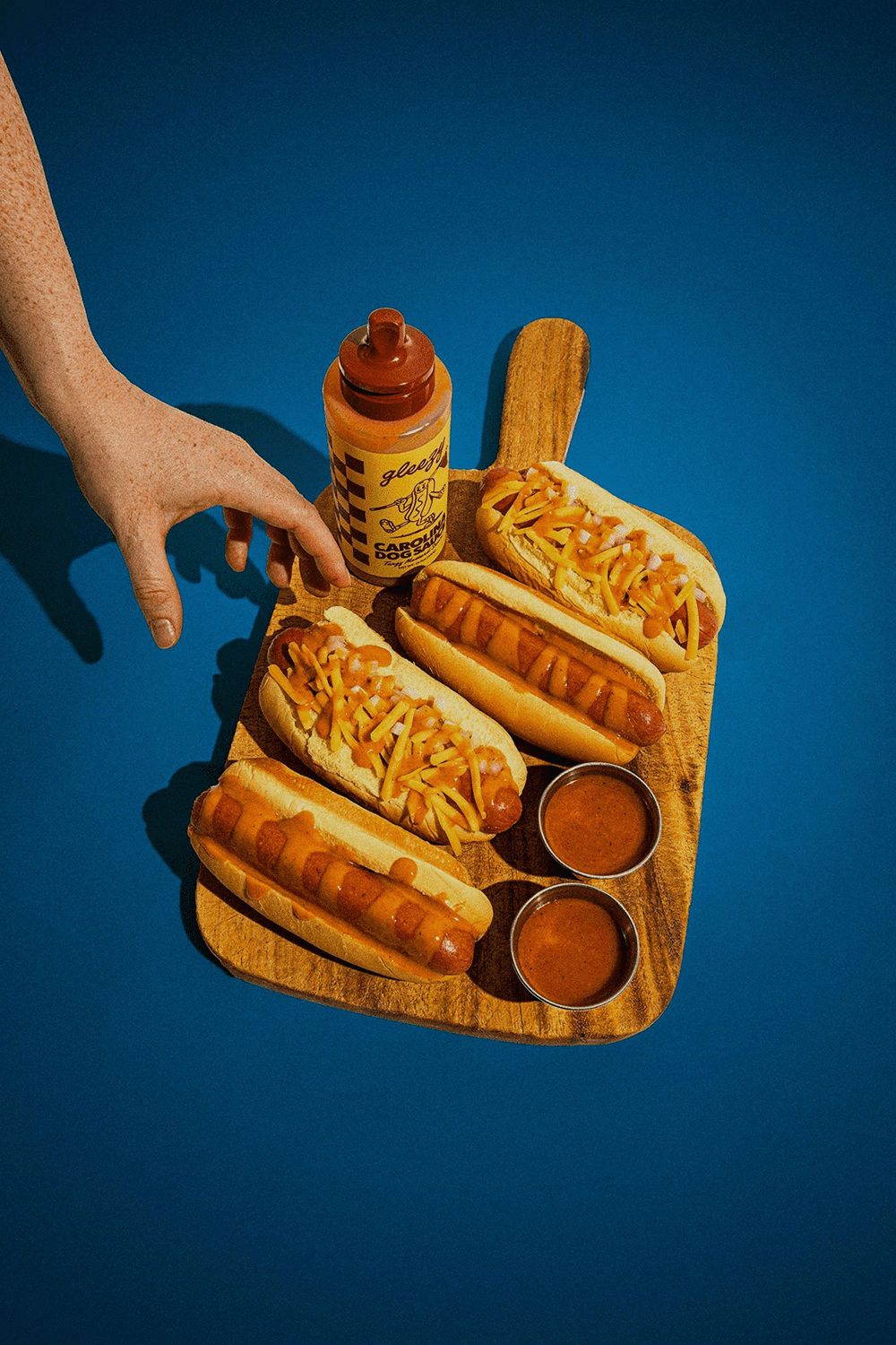 Gleezy premium hot dogs and sauce