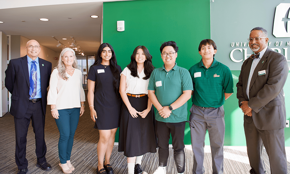 M.S. in Management (MSM) students at New Students Networking Event, with Professor Stephen Moore, Associate Director of Graduate Student Career Development Robin Boswell, Associate Dean for Graduate and Executive Programs Reginald Silver